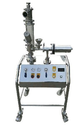 實驗室中小型<a href=http://www.jkbxjx.cn/chanpin/27.html target=_blank class=infotextkey>氣流粉碎機</a>